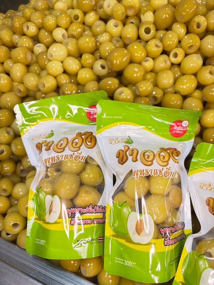 Thai Preserved Jujube (พุทราแช่อิ่ม) – 300g | Product of Thailand